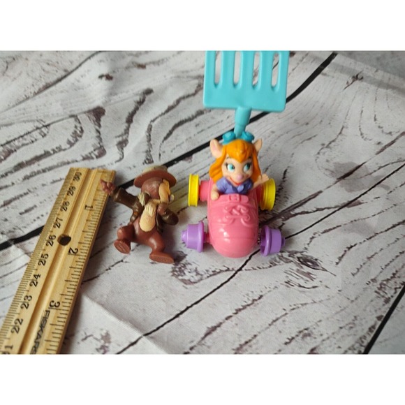 Chip and Dale's Rescue Rangers Gadget's Rescue Cars Chip McDonald's 1989 Lot - Picture 4 of 4